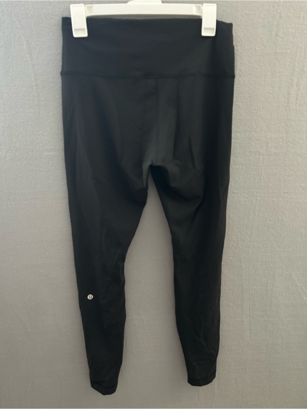 lululemon size 12 Wunder Train black HR leggings 28'' inseam